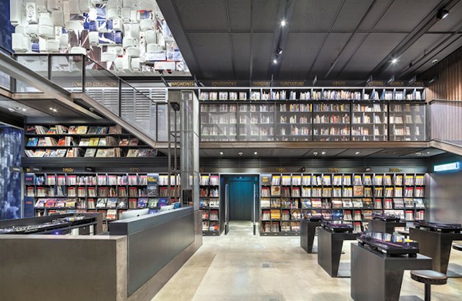 В Сеуле открылась музыкальная библиотека, в которой 10.000 виниловых записей