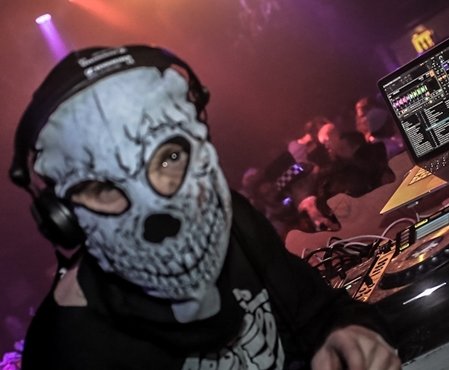 DJs during Hallowing