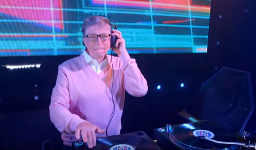 Bill Gates Attempting To Dj Is The Best Thing You’ll See All Day