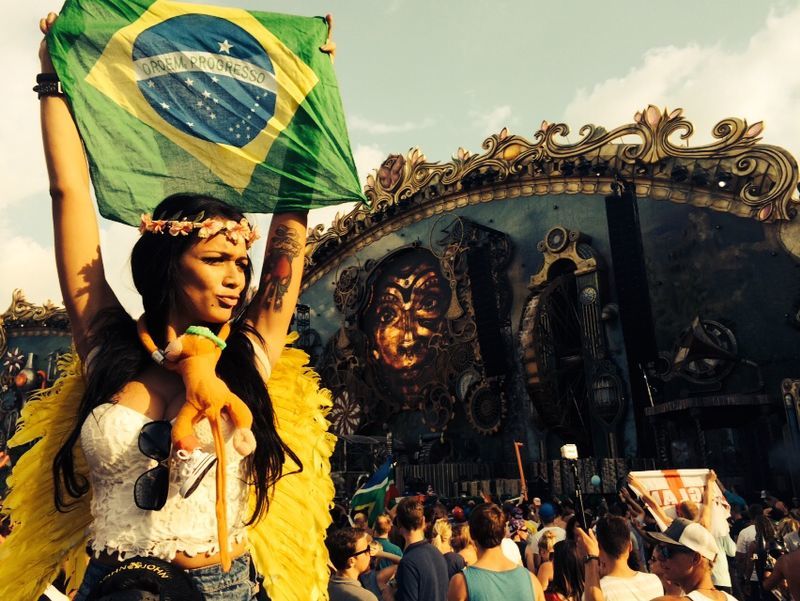 Вспомним Tomorrowland 2015 в Бразилии!