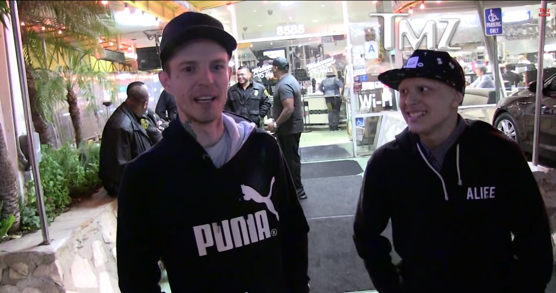 Deadmau5 -- Will Perform With Paris Hilton ... FOR A RIDICULOUS PRICE!