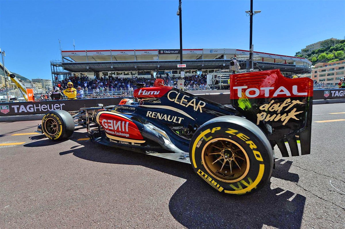 F1 Lotus Racing introduces Daft Punk car, crashes in practice lap at Monoaco Grand prix